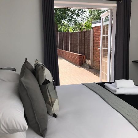Coleman Studios Wolverhampton Eksteriør bilde